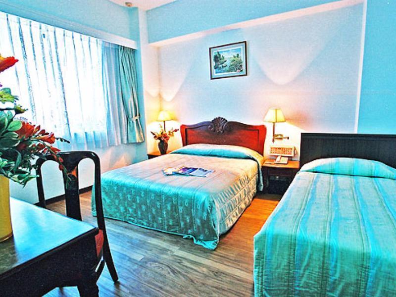 Q21 Hotel Kaohsiung Extérieur photo